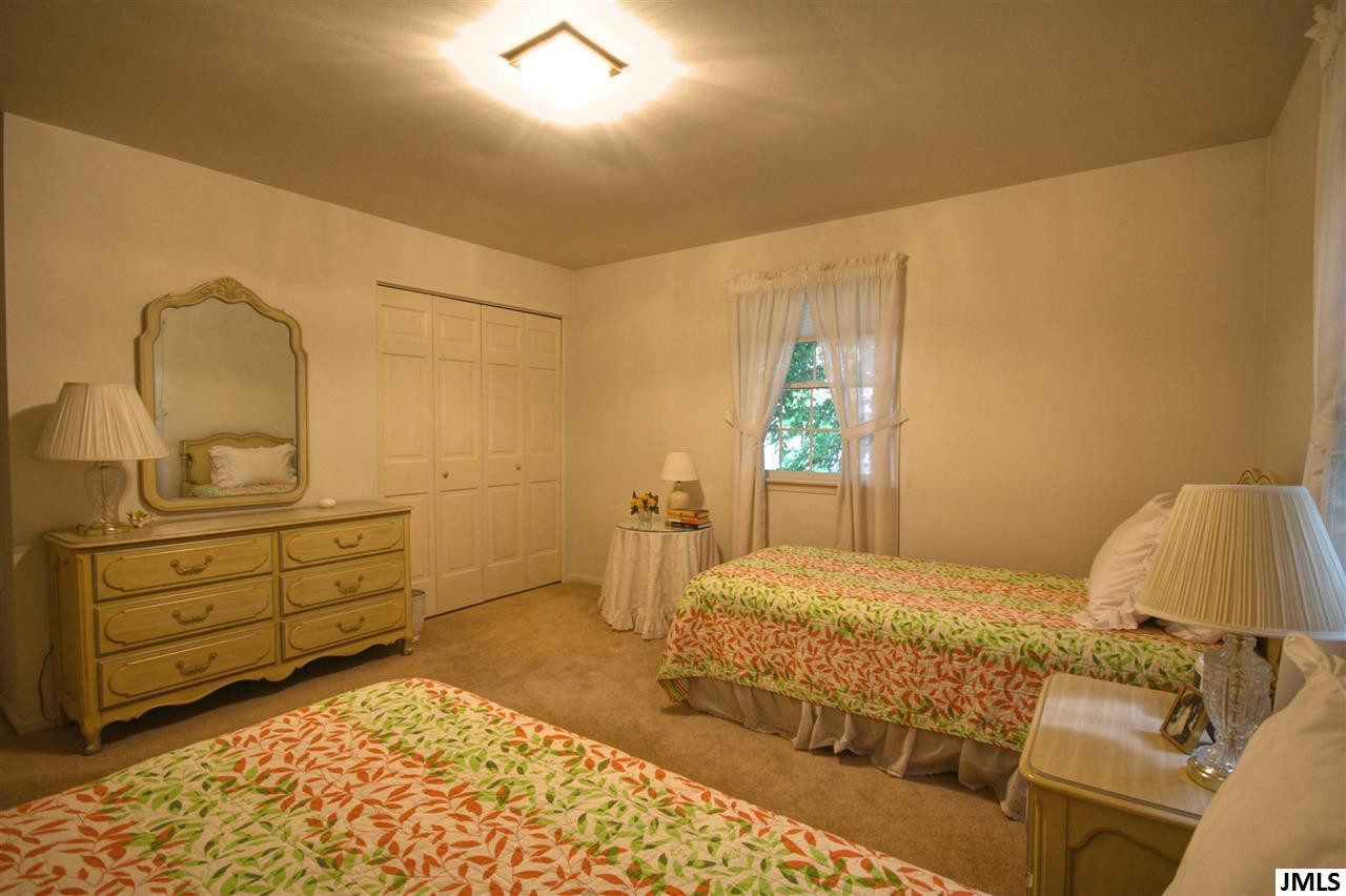 3020 Warwick Road Jackson, MI 49203 - Photo 26 of 31 Photo 26