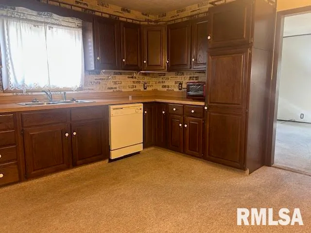 $75,000 | 403 Oak Street, Kincaid, IL 62540