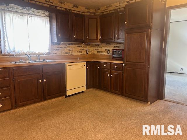 403 Oak Street Kincaid, IL 62540 - Photo 3 of 20