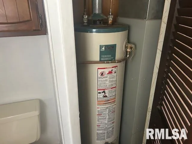 $75,000 | 403 Oak Street, Kincaid, IL 62540