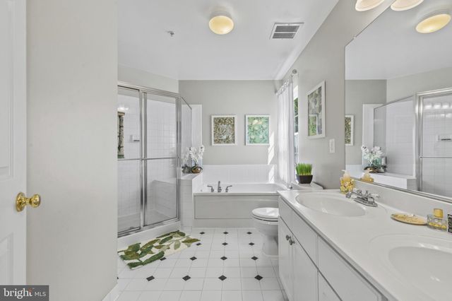 $650,000 | 497 Cameron Station Boulevard, Alexandria, VA 22304