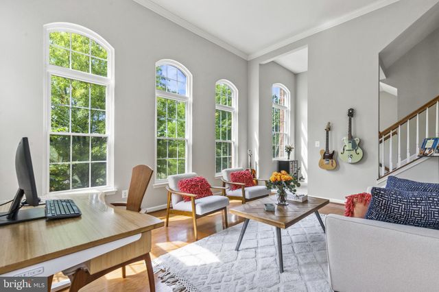 $650,000 | 497 Cameron Station Boulevard, Alexandria, VA 22304