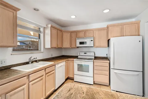 $389,000 | 1200 South Monaco St Parkway, Unit 26, Denver, CO 80224