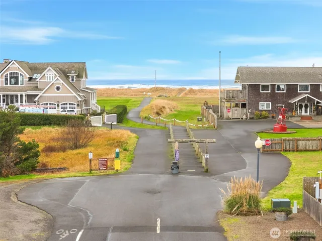 $150,000 | 1611 Boulevard Avenue, Unit 8, Long Beach, WA 98631