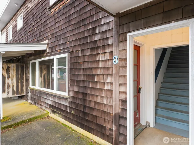 $150,000 | 1611 Boulevard Avenue, Unit 8, Long Beach, WA 98631