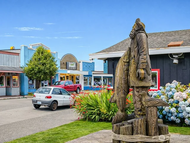 $150,000 | 1611 Boulevard Avenue, Unit 8, Long Beach, WA 98631