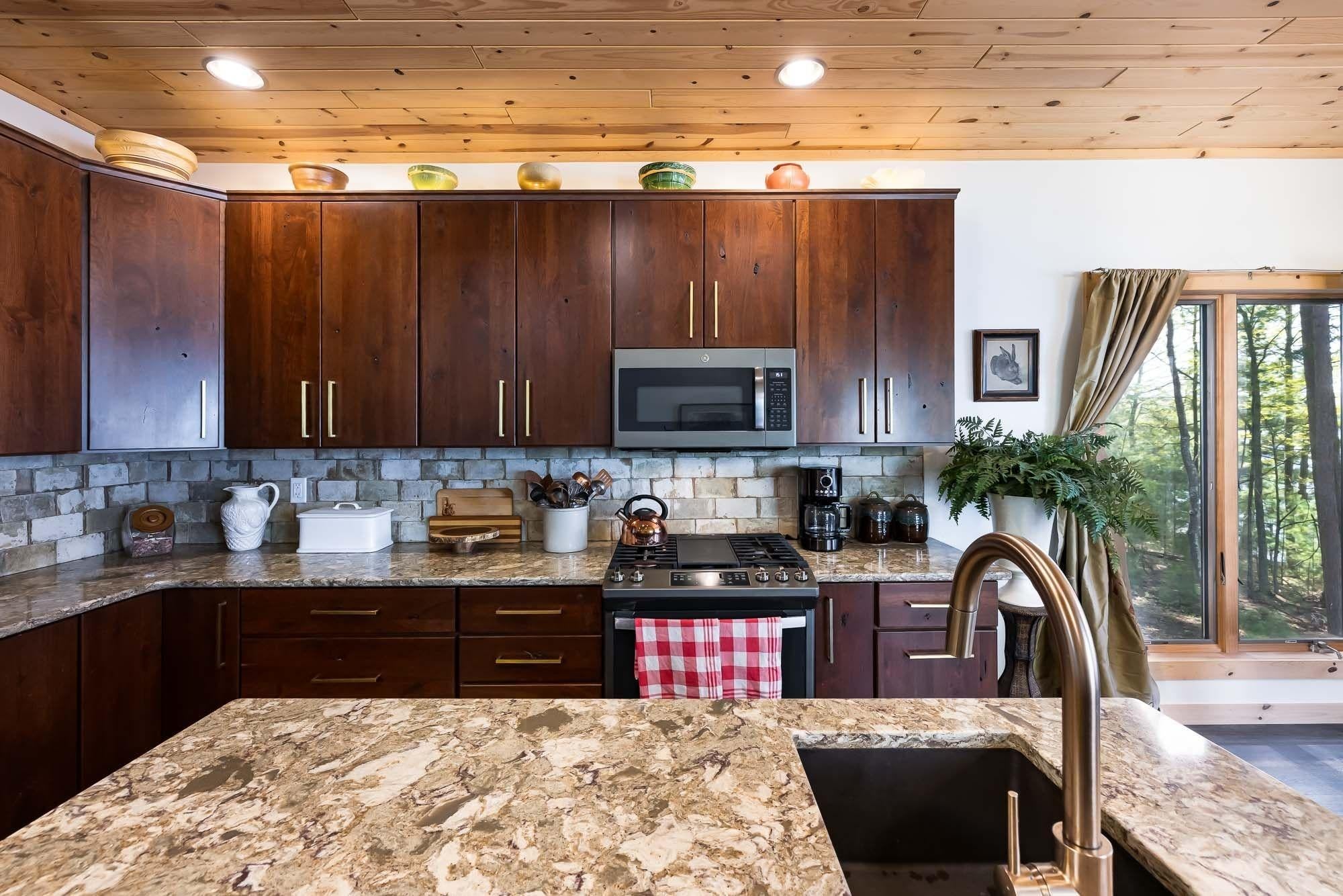 5736 Eagles Bluff Road Rhinelander, WI 54501 - Photo 8 of 57 Gallery Image 8