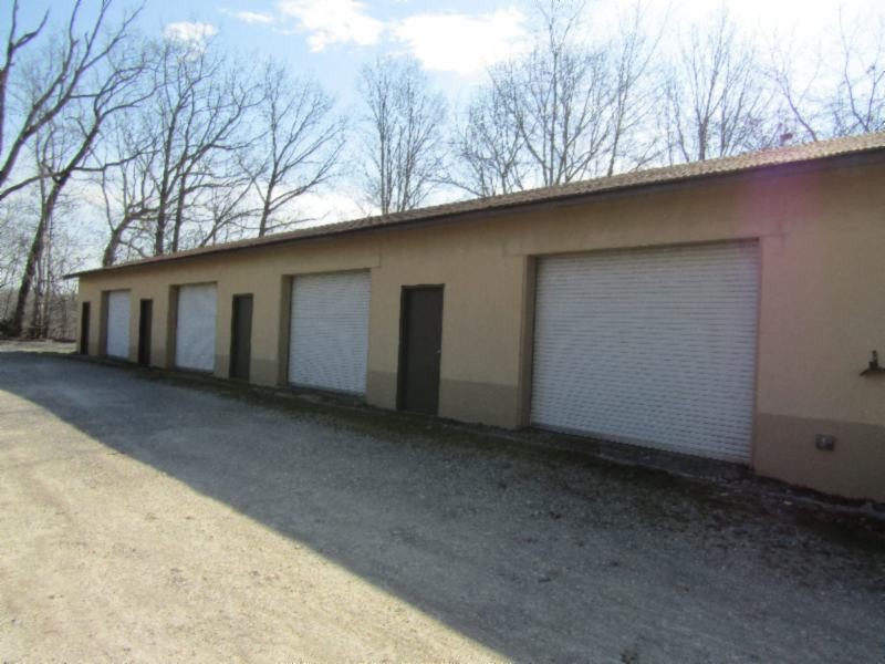 182 Ridge View Lane Baxter, TN 38544 - Photo 13 of 26 a view of a house with a outdoor space