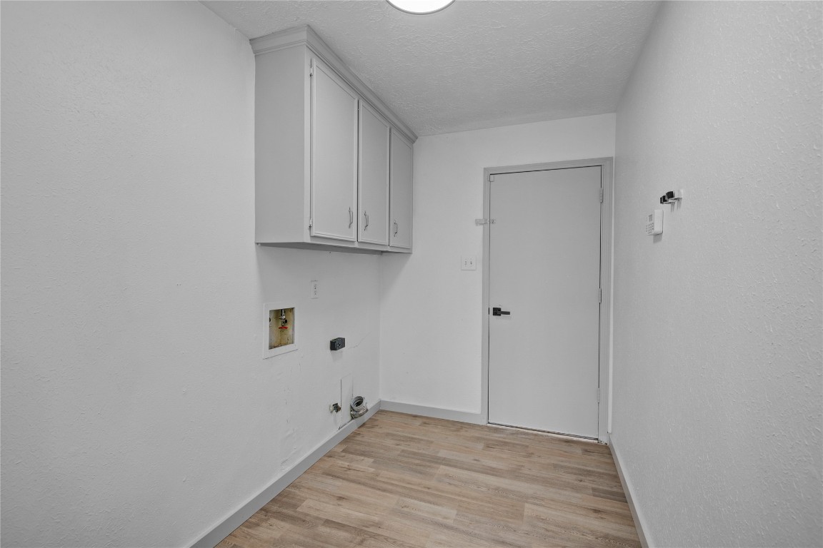 13747 Rampchester Lane Houston, TX 77015 - Photo 9 of 27