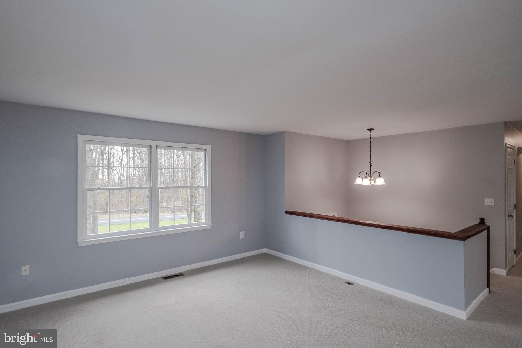 4249 Freezeland Road Linden, VA 22642 - Photo 15 of 54 Upper great room-new paint throughout
