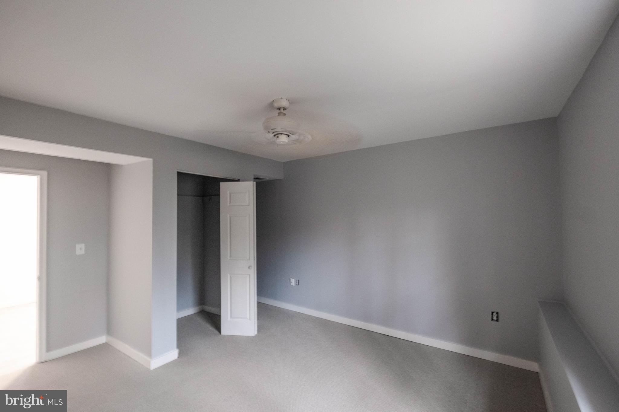 4249 Freezeland Road Linden, VA 22642 - Photo 41 of 54 4th bedroom