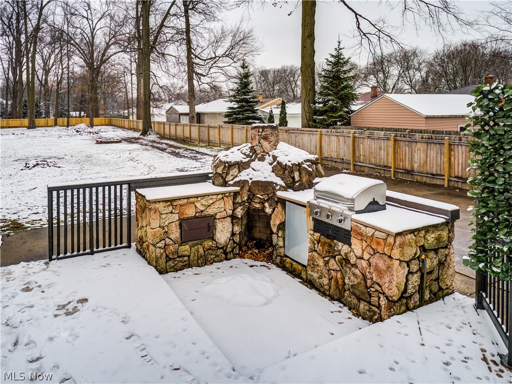 12353 Huffman Road Cleveland, OH 44130 - Photo 30 of 32 Gallery Image 30