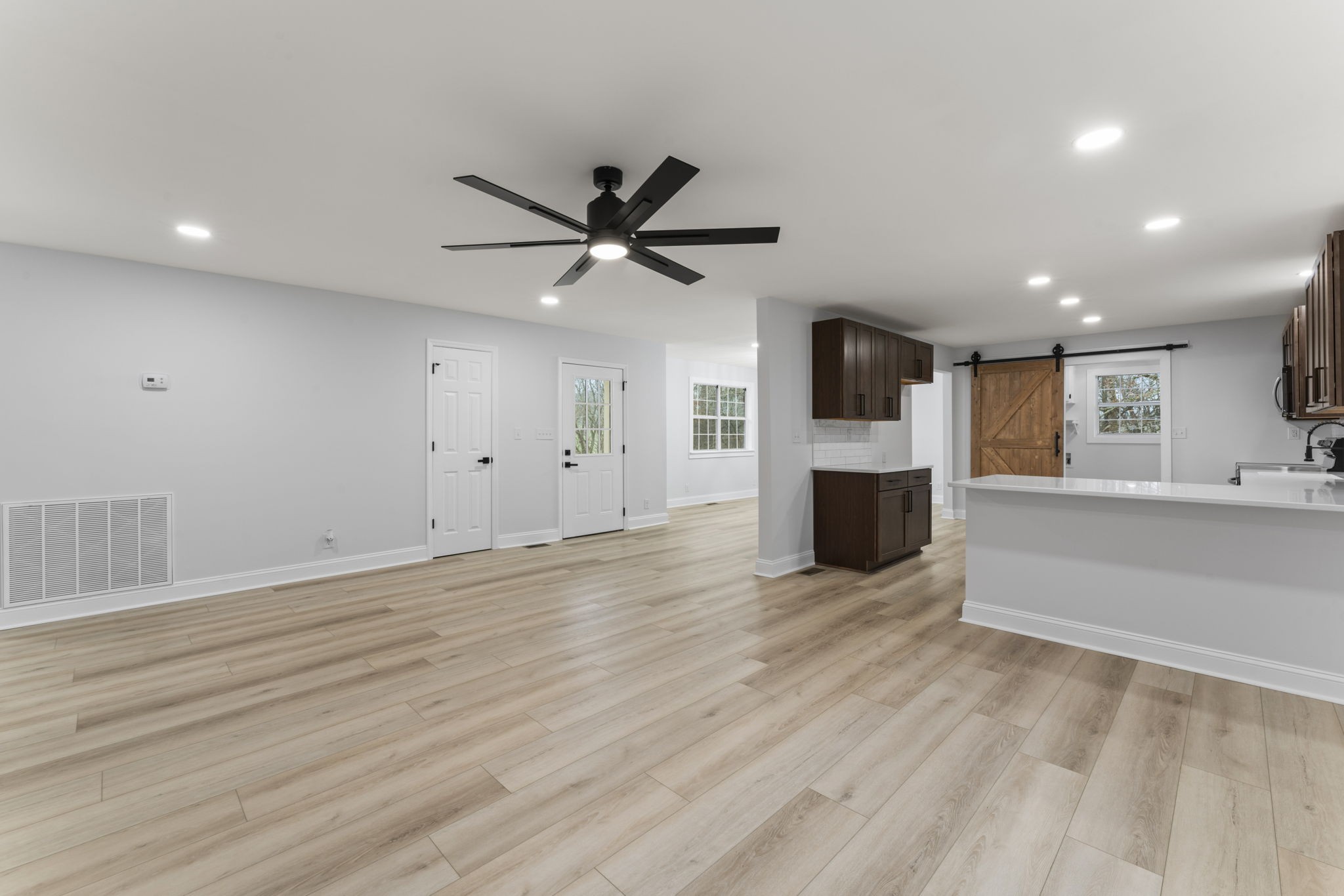 2591 Harlan Farm Road Columbia, TN 38401 - Photo 15 of 68