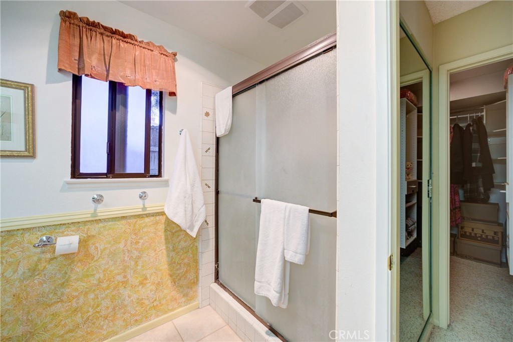 4185 Vanguard Drive Lompoc, CA 93436 - Photo 27 of 44 a bathroom with a bathtub and a shower
