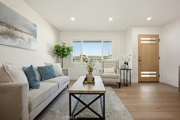 $1,299,000 | 8940 Comet Circle, Westminster, CA 92683
