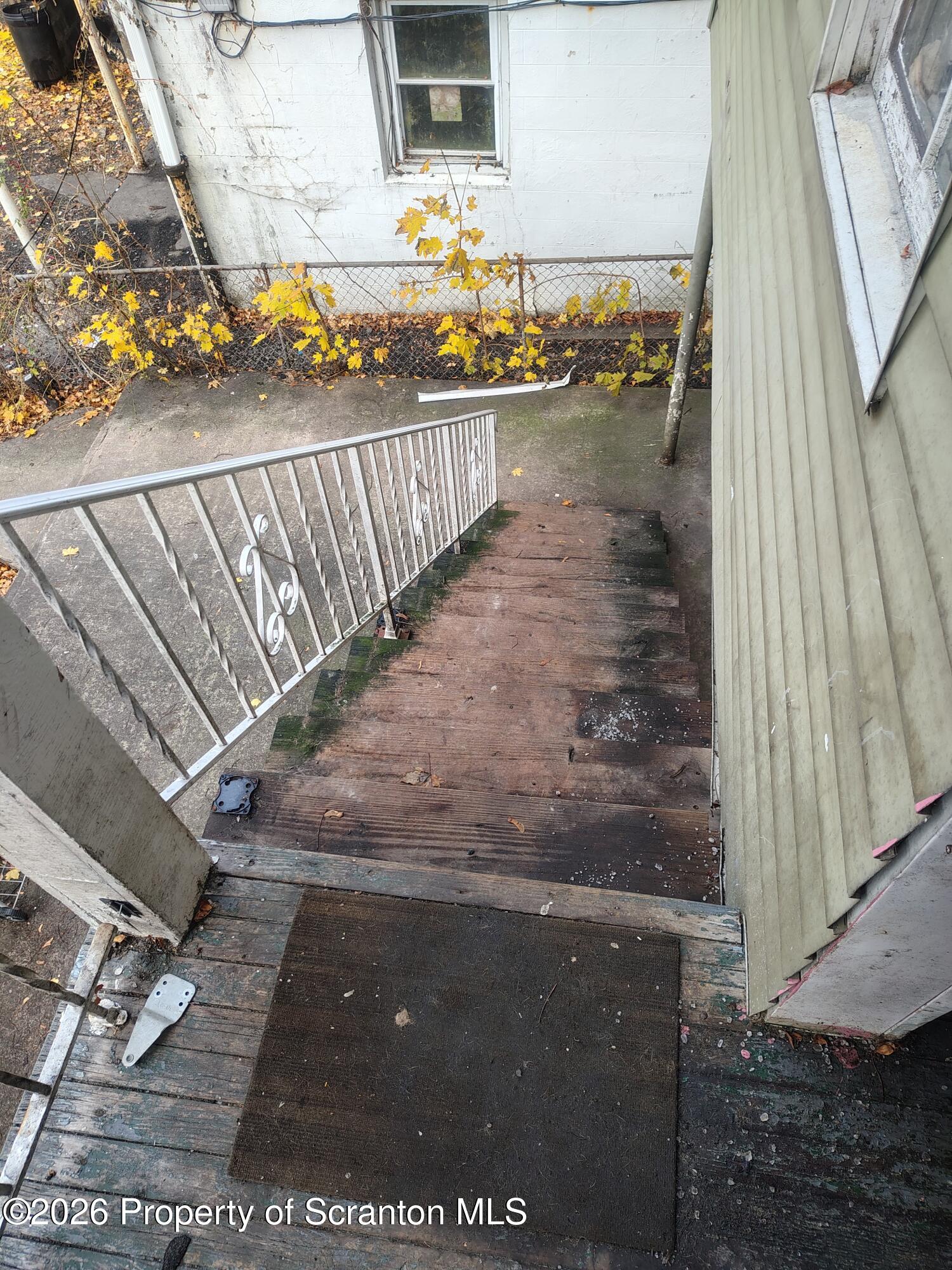 817 Madison Avenue Scranton, PA 18510 - Photo 3 of 19 IMG_20251123_141550131_HDR