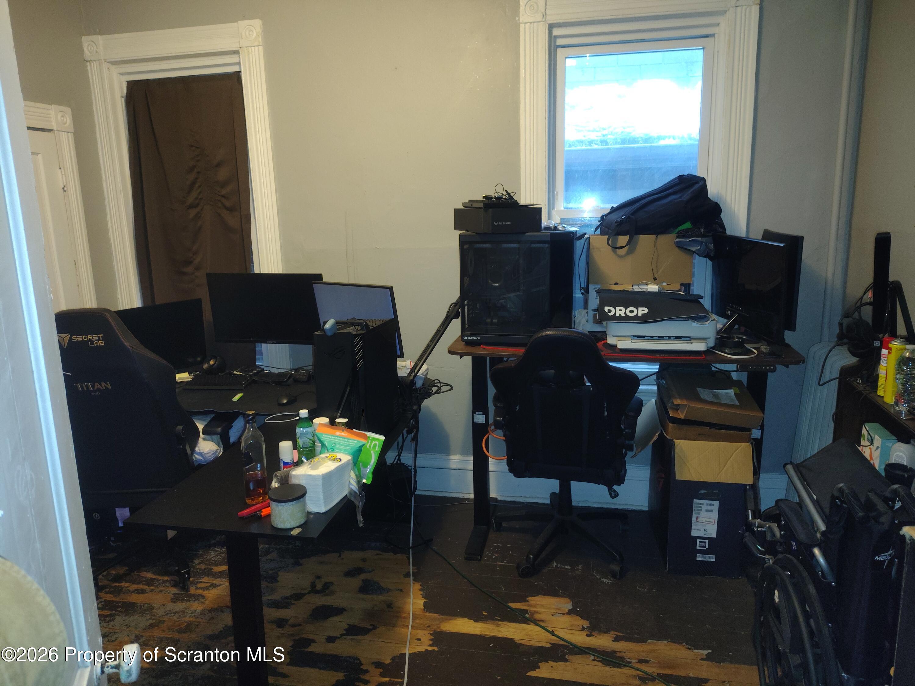 817 Madison Avenue Scranton, PA 18510 - Photo 7 of 19 IMG_20251205_153426048