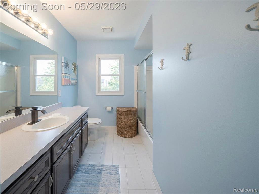 15581 Spiceway Fraser, MI 48026 - Photo 35 of 72