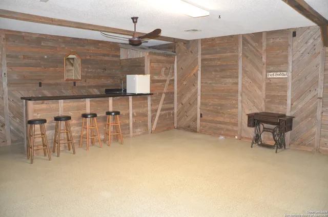 a view of a livingroom with furniture