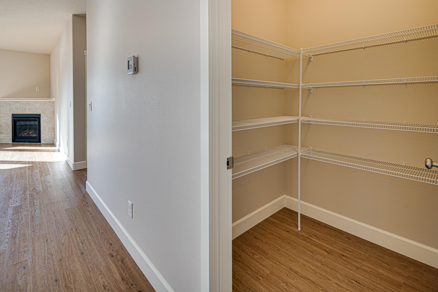 4898 Southwest Zenith Avenue Redmond, OR 97756 - Photo 24 of 32 Additional Room/ Storage Room