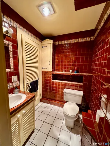 $2,500 | 290 Cliffside Drive, Torrington, CT 06790