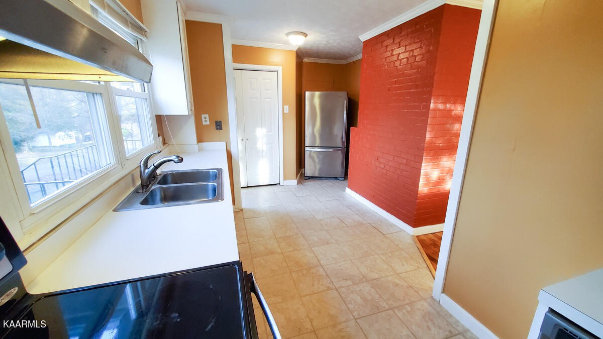 115 Utah Avenue Oak Ridge, TN 37830 - Photo 5 of 30 Gallery Image 5