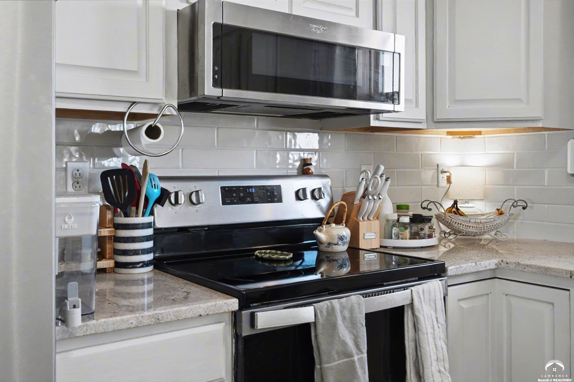 1298 East 250 Road Berryton, KS 66409 - Photo 12 of 40