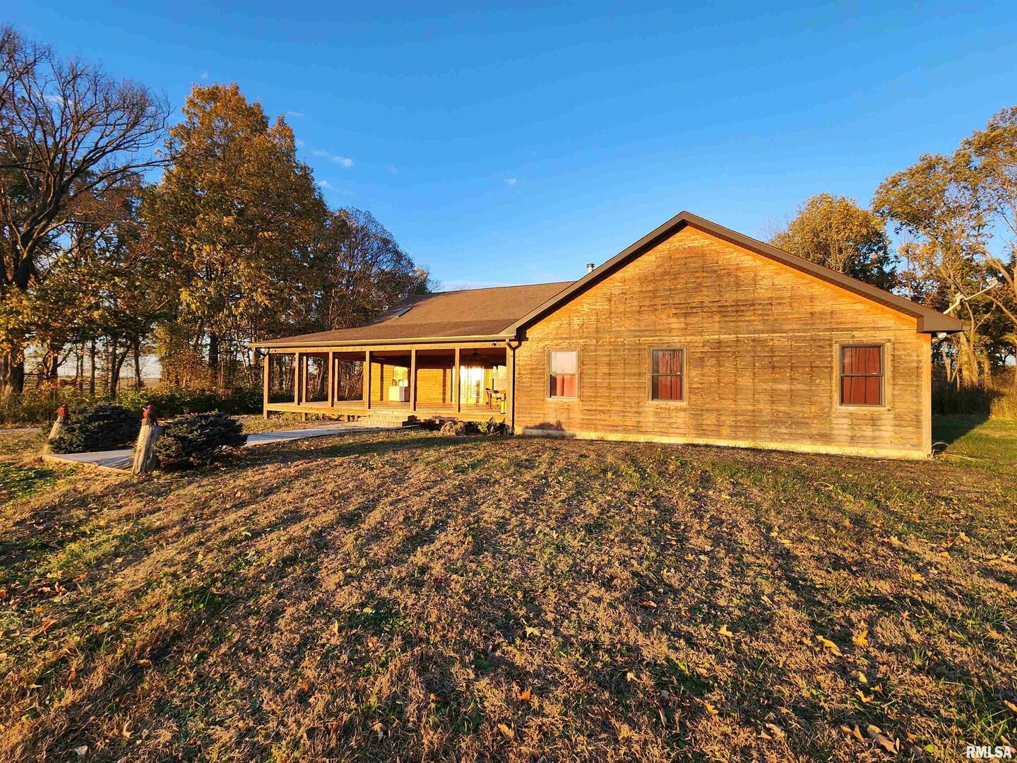 253 Ween Road De Soto, IL 62924 - Photo 52 of 56 a view of a house with a yard