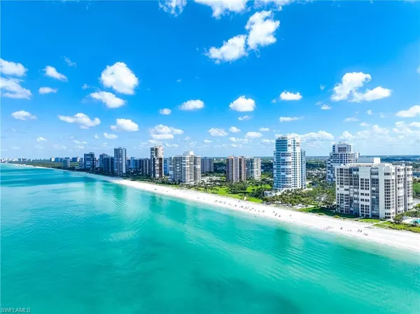 $2,796,000 | 4041 Gulf Shore Boulevard North, Unit 1007, Naples, FL 34103