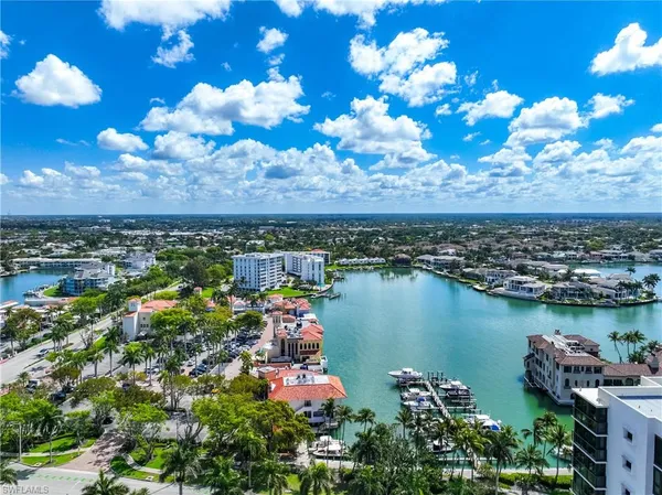 $2,796,000 | 4041 Gulf Shore Boulevard North, Unit 1007, Naples, FL 34103