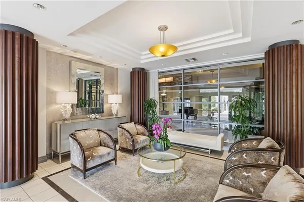 $2,796,000 | 4041 Gulf Shore Boulevard North, Unit 1007, Naples, FL 34103