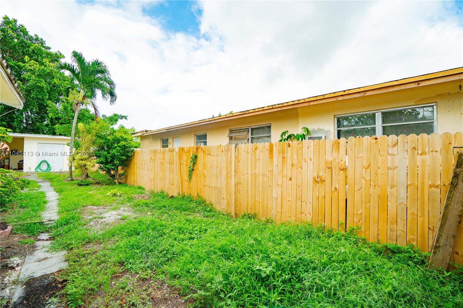 5808 Buchanan Street Hollywood, FL 33021 - Photo 15 of 21