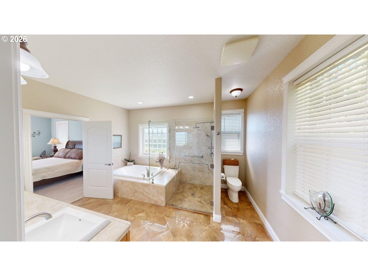 99290 Overlook Road Brookings, OR 97415 - Photo 22 of 42 Bathroom, Attached