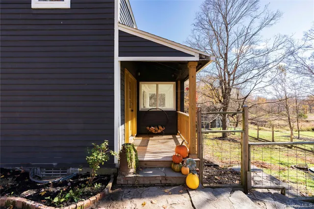 $597,000 | 62 Seelbach Lane, Staatsburg, NY 12580