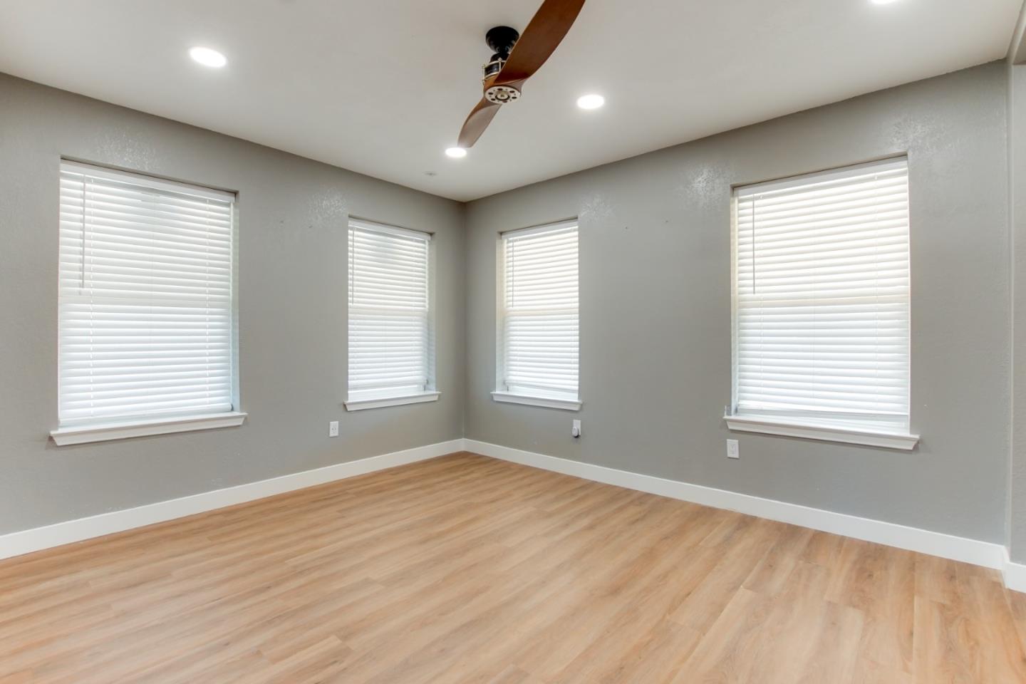 20391 Panoche Road Paicines, CA 95043 - Photo 19 of 45 Gallery Image 19