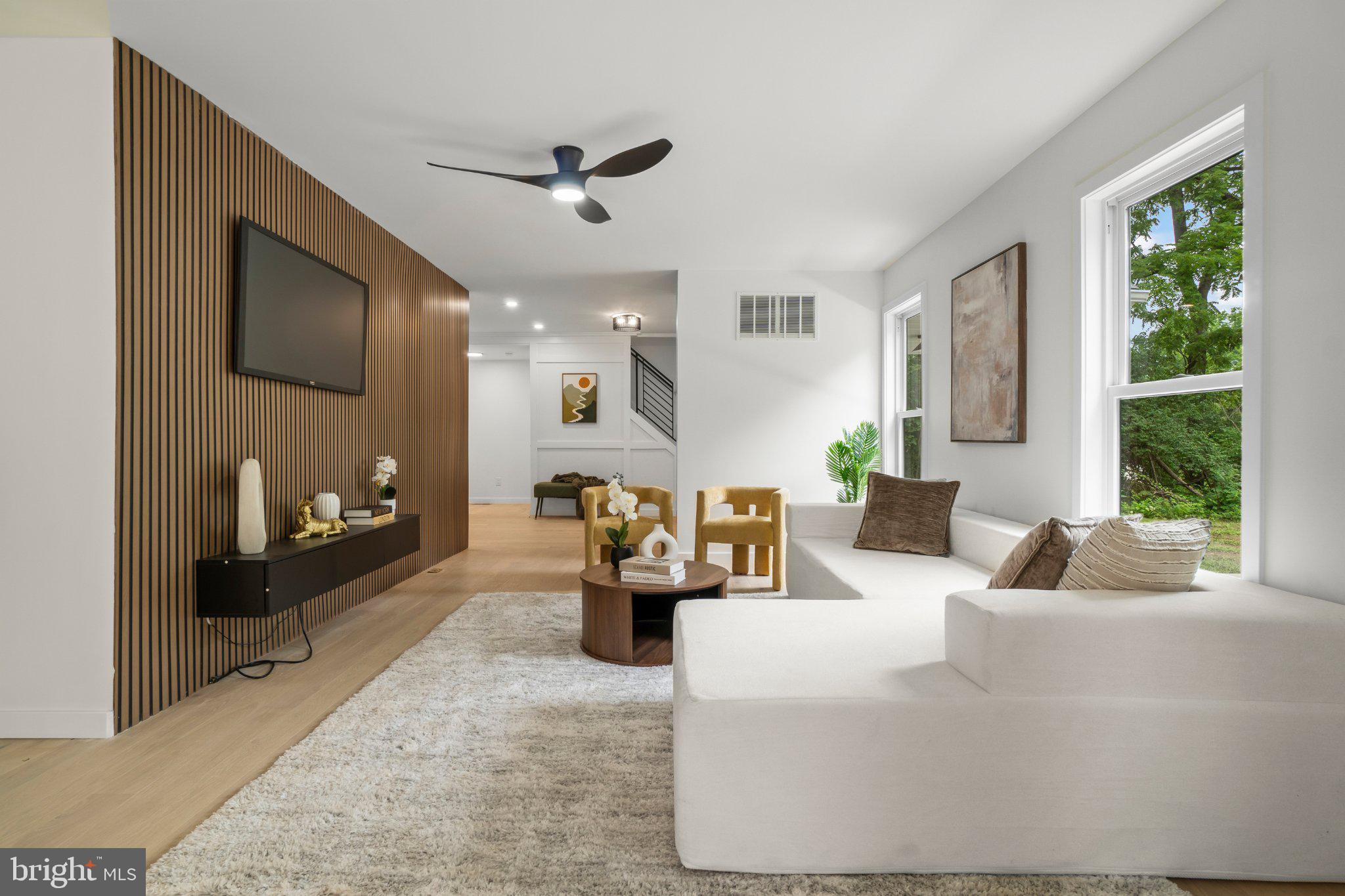 23 Nelson Ridge Road Princeton, NJ 08540 - Photo 13 of 65 Modern elegance in a bright space.