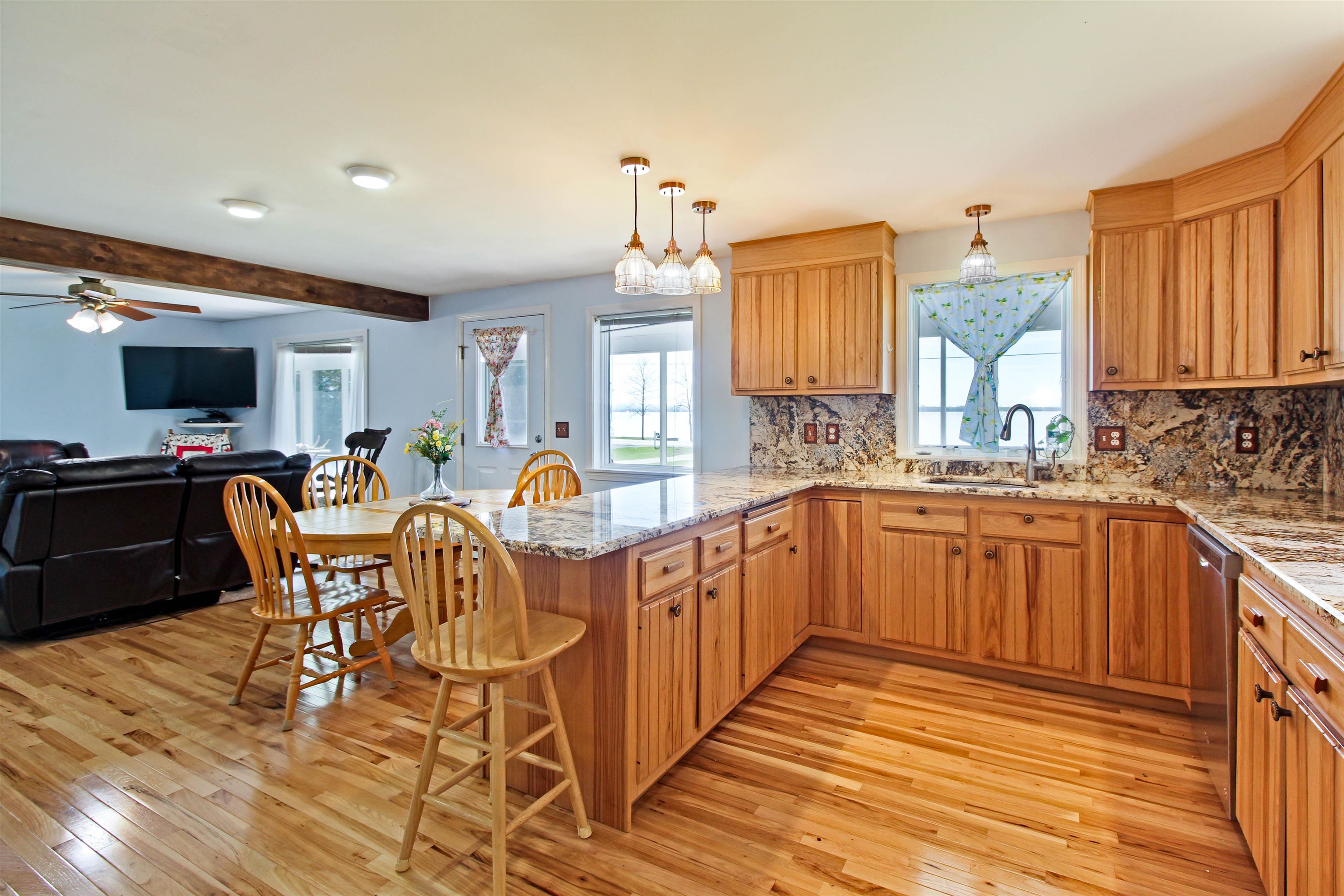 1567 West Shore Road Alburgh, VT 05440 - Photo 15 of 40 Gallery Image 15