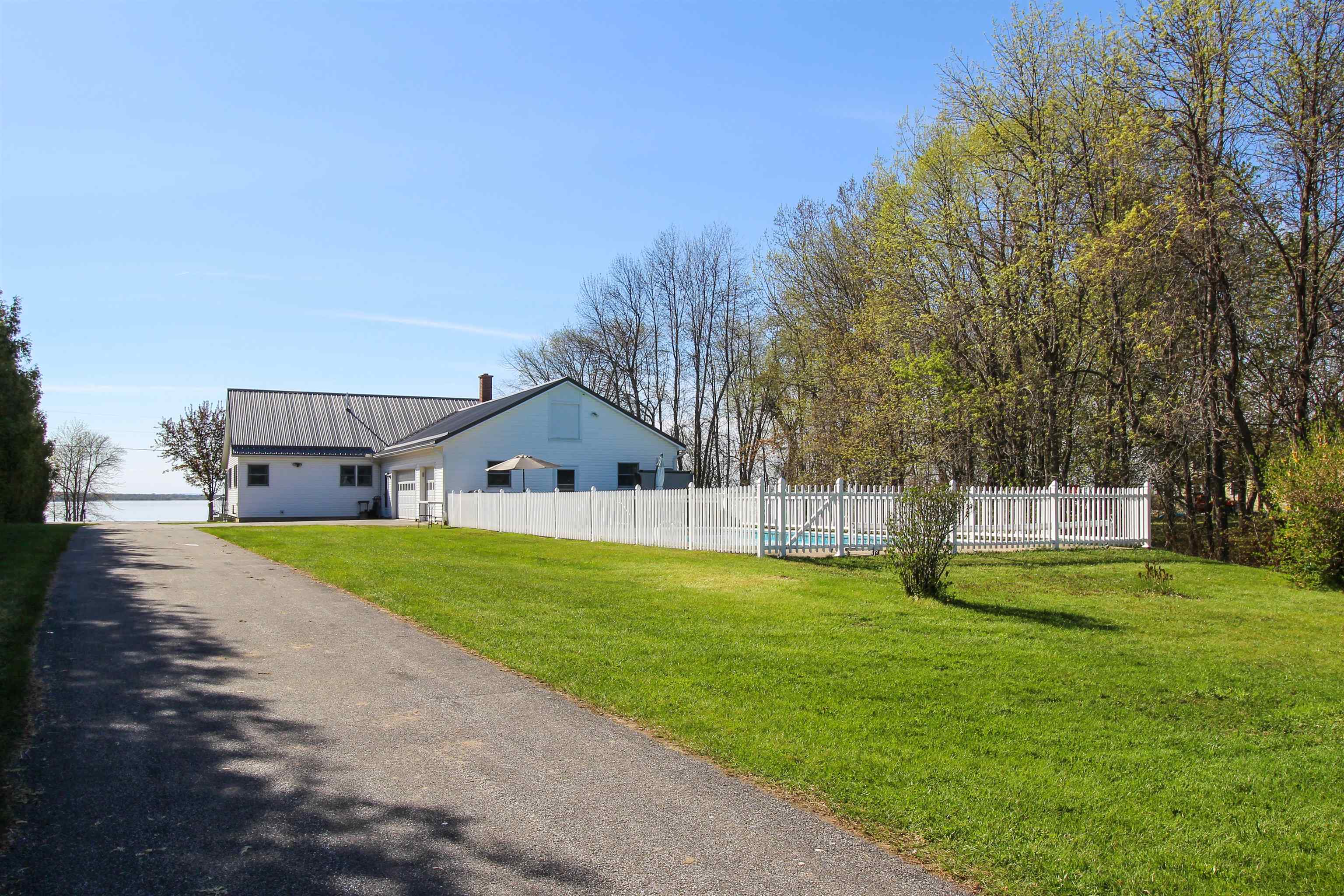 1567 West Shore Road Alburgh, VT 05440 - Photo 7 of 40 Gallery Image 7