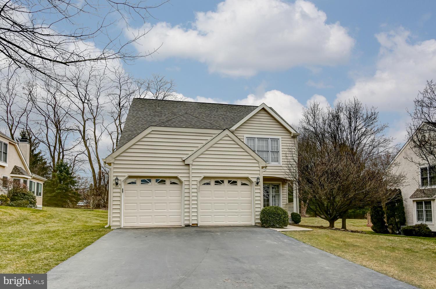 730 Hinchley Run West Chester, PA 19382 - Photo 3 of 42 Gallery Image 3