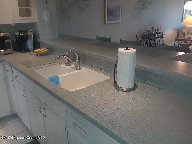 $525,000 | 995 N Highway, Unit 103, Indialantic, FL 32903