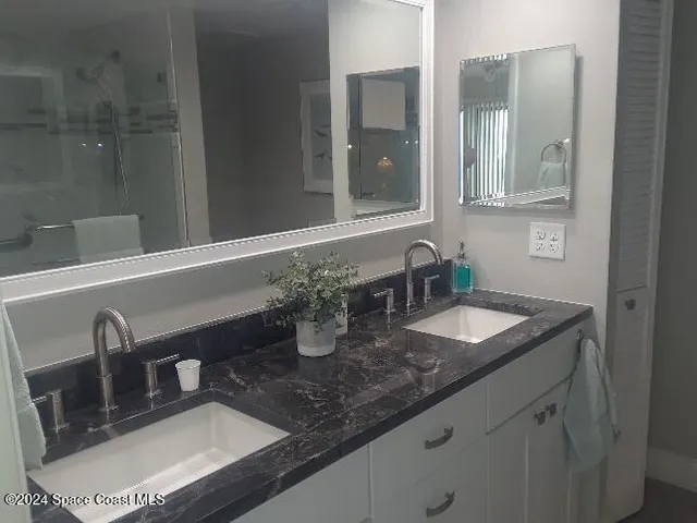 $525,000 | 995 N Highway, Unit 103, Indialantic, FL 32903