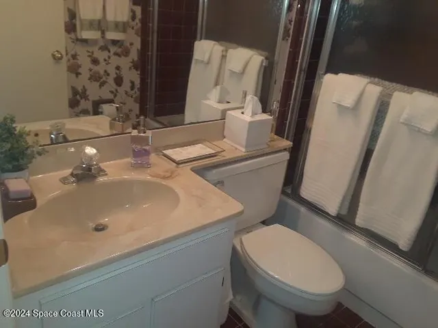 $525,000 | 995 N Highway, Unit 103, Indialantic, FL 32903