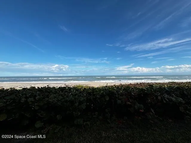 $525,000 | 995 N Highway, Unit 103, Indialantic, FL 32903