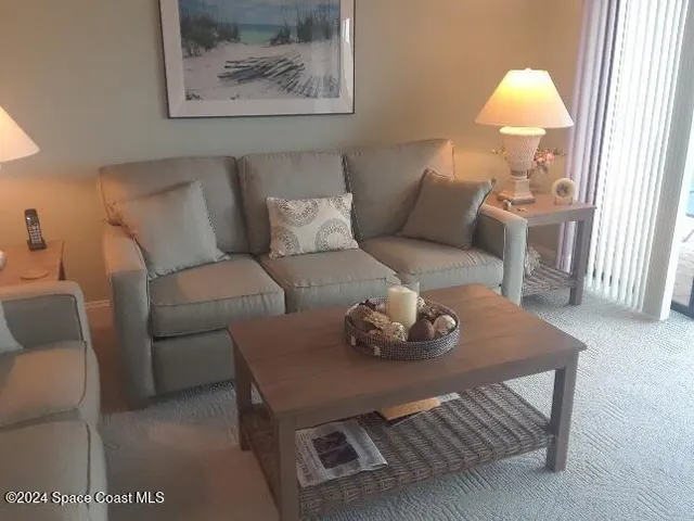 $525,000 | 995 N Highway, Unit 103, Indialantic, FL 32903