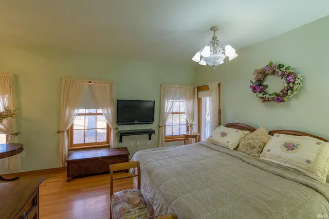 $800,000 | 9301 East Division Road, Mill Creek, IN 46365