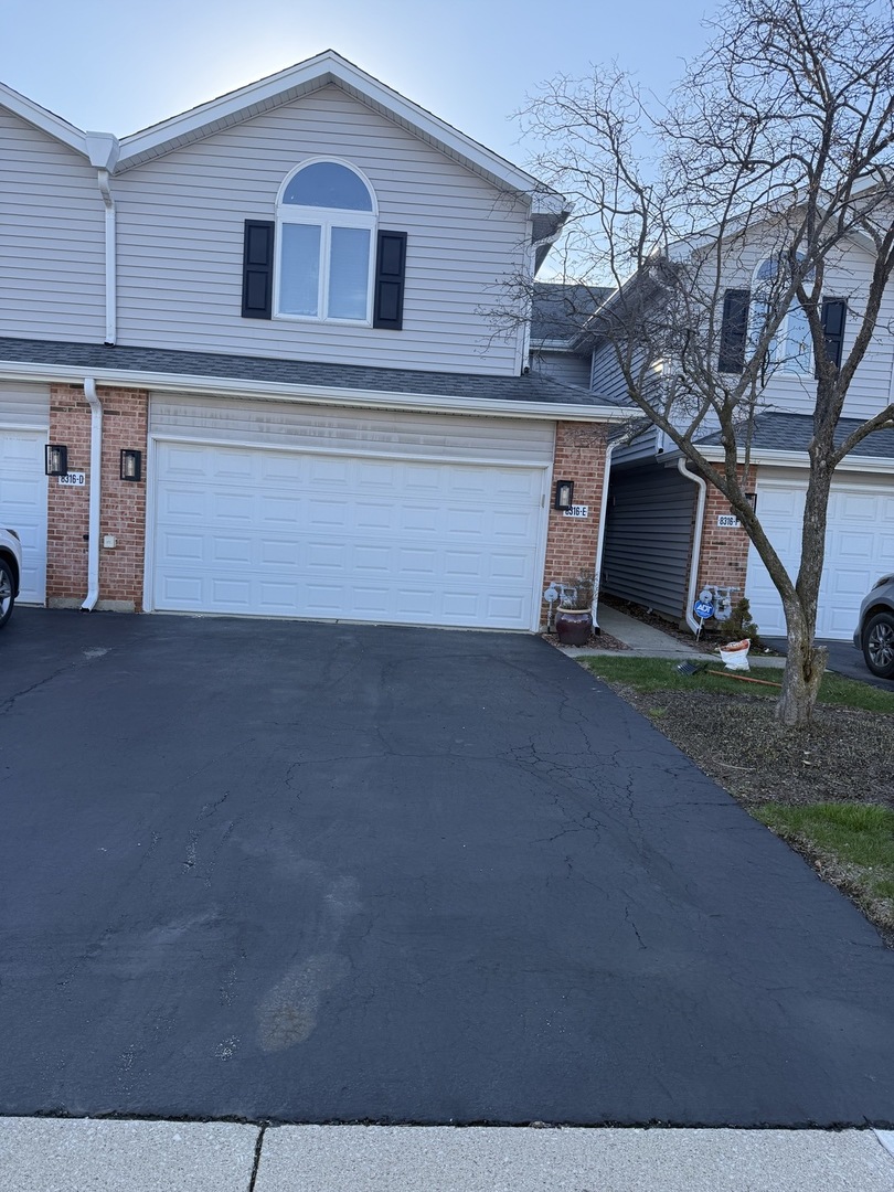 8316 High Point Circle, Unit E Darien, IL 60561 - Photo 1 of 41