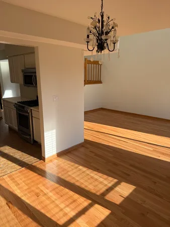 $2,800 | 8316 High Point Circle, Unit E, Darien, IL 60561