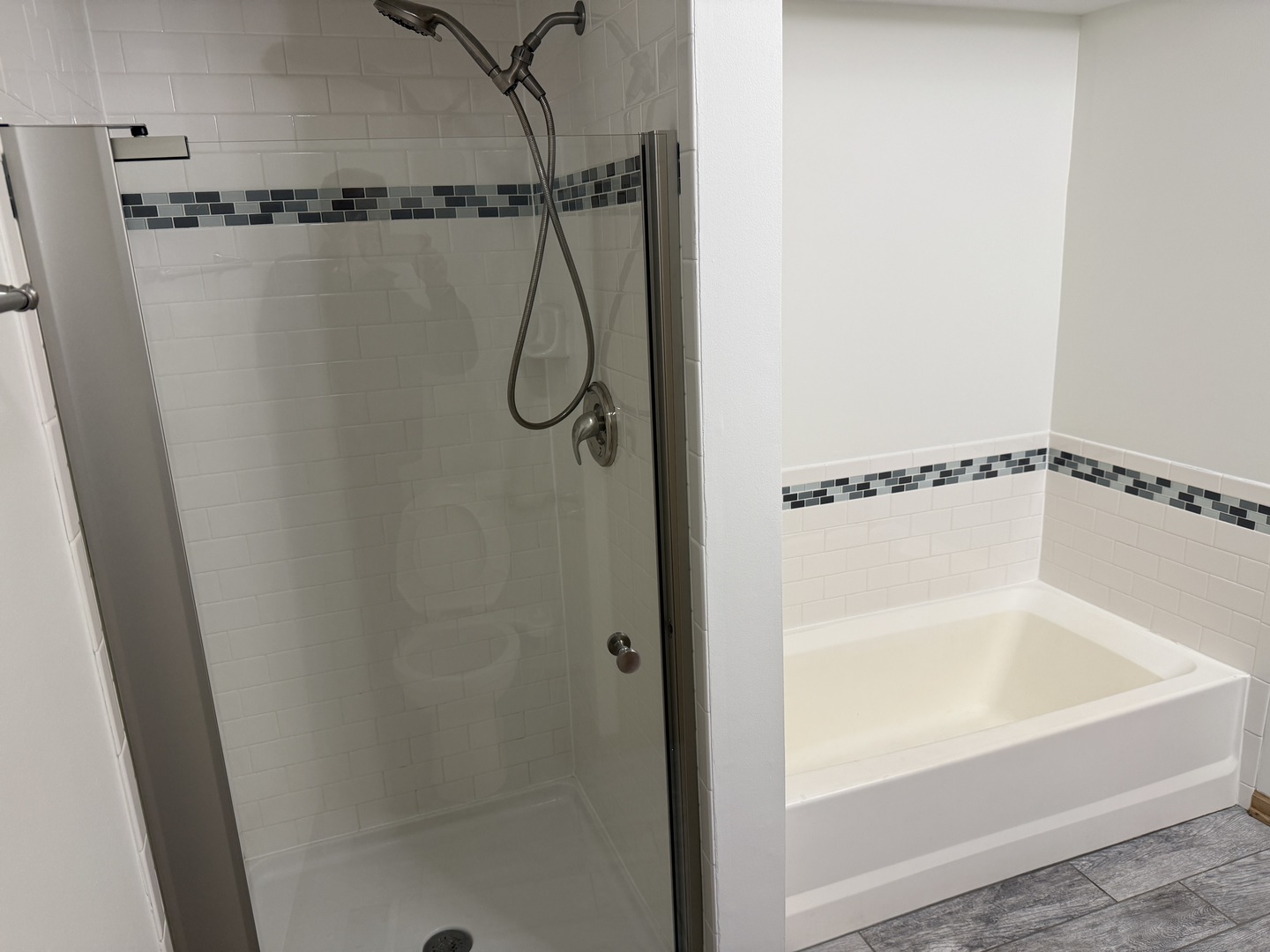 8316 High Point Circle, Unit E Darien, IL 60561 - Photo 21 of 41