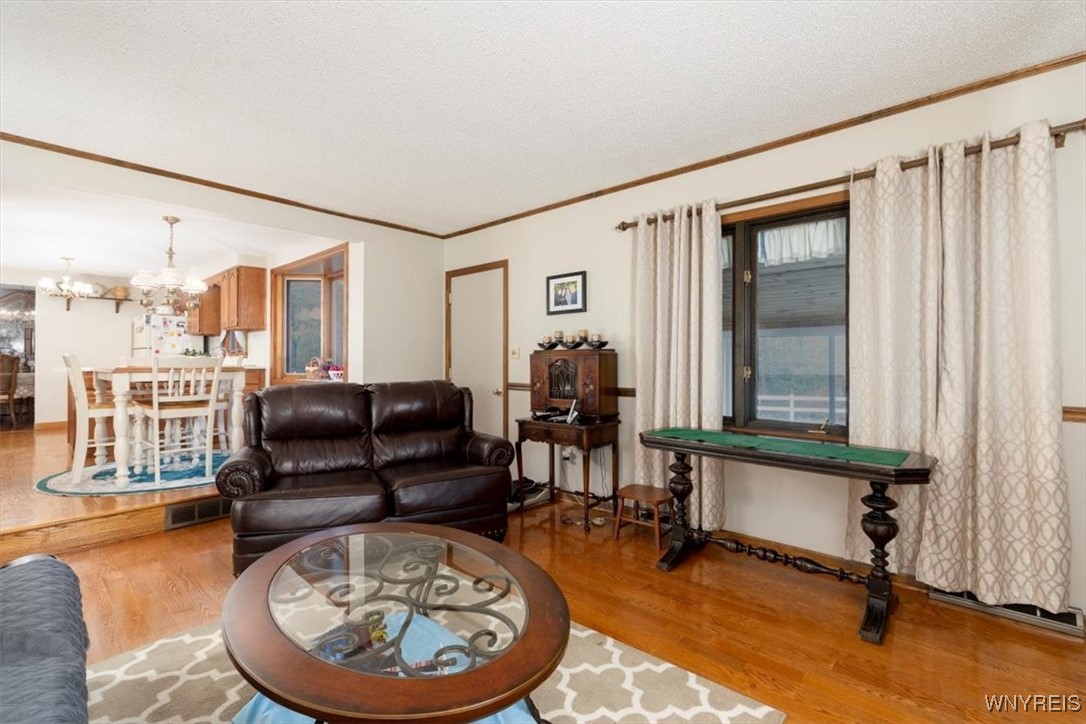 188 Heritage Farm Road West Seneca, NY 14224 - Photo 11 of 25