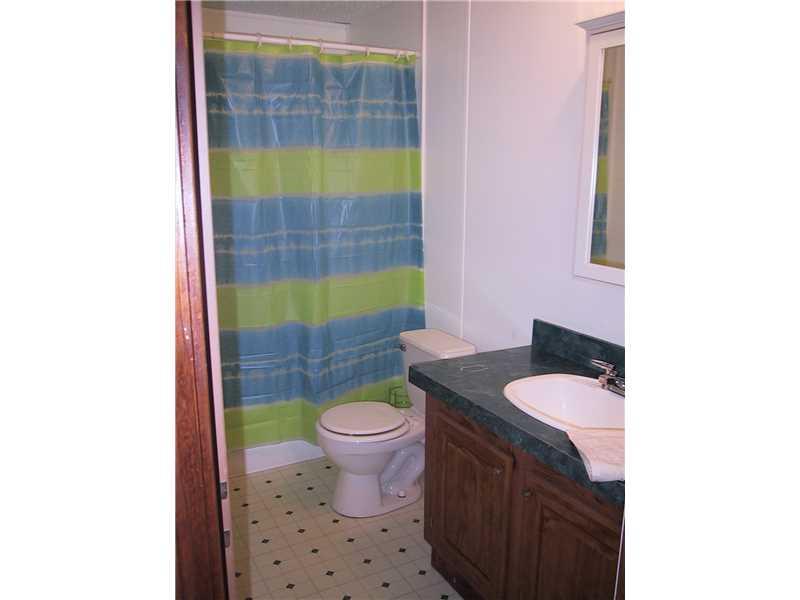102 Holly Road Chicora, PA 16025 - Photo 18 of 25 Full Bath.